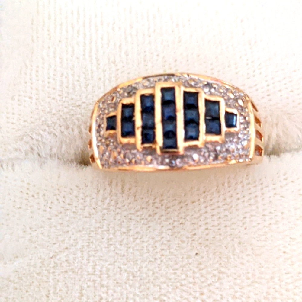 14K 💛 GOLD SAPPHIRE 💎💍 AND DIAMONDS DOME RING